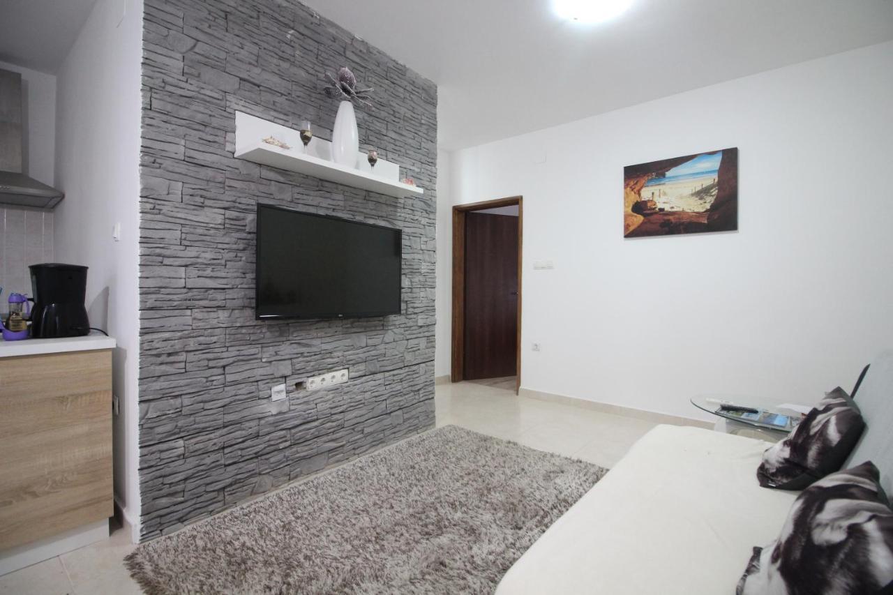 Adriana Apartment *