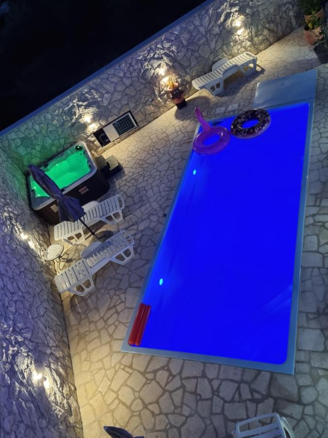 Apartment Adriana Bilice