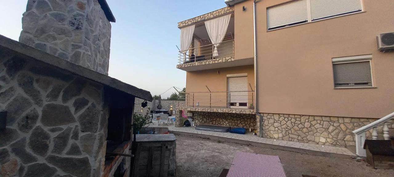 Apartment Adriana Bilice