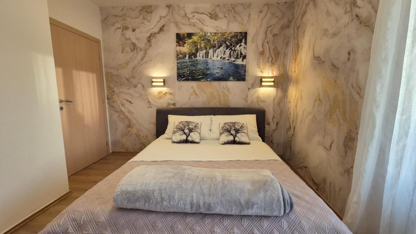 Adriana Apartment Bilice
